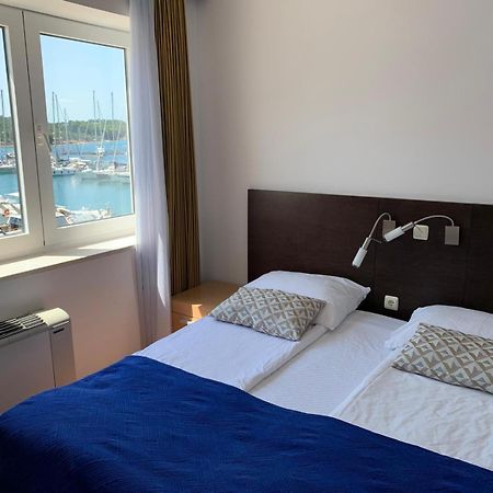 Apartment Aci Marina ツレス エクステリア 写真