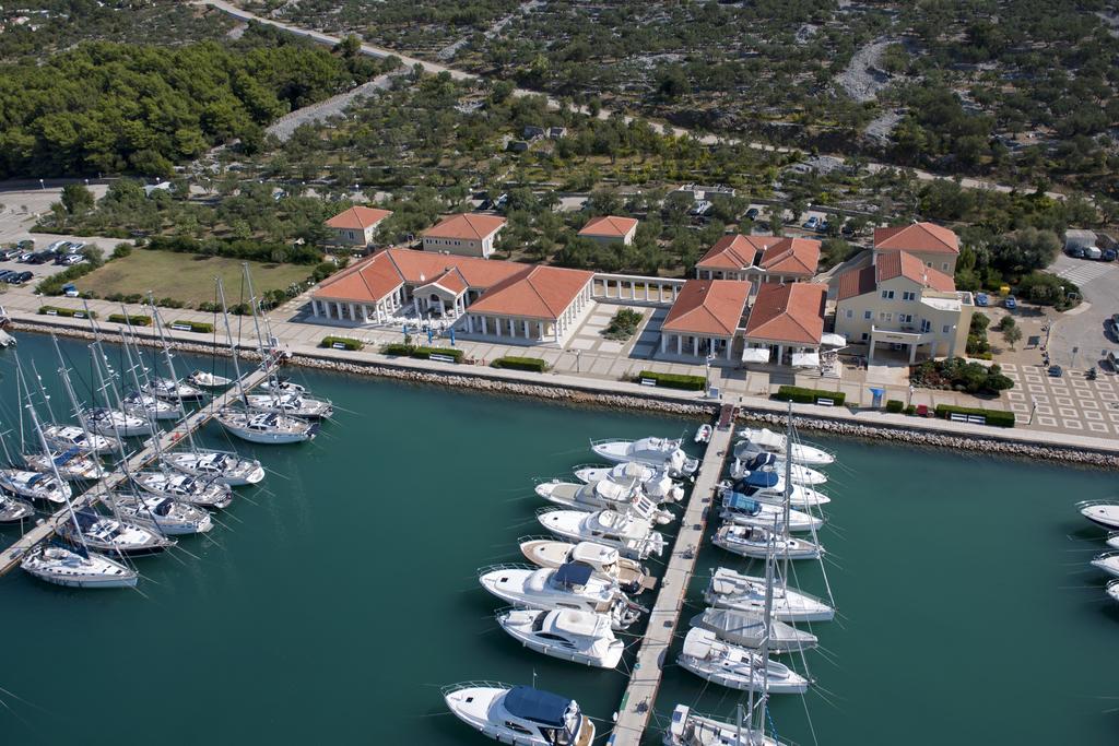 Apartment Aci Marina ツレス エクステリア 写真