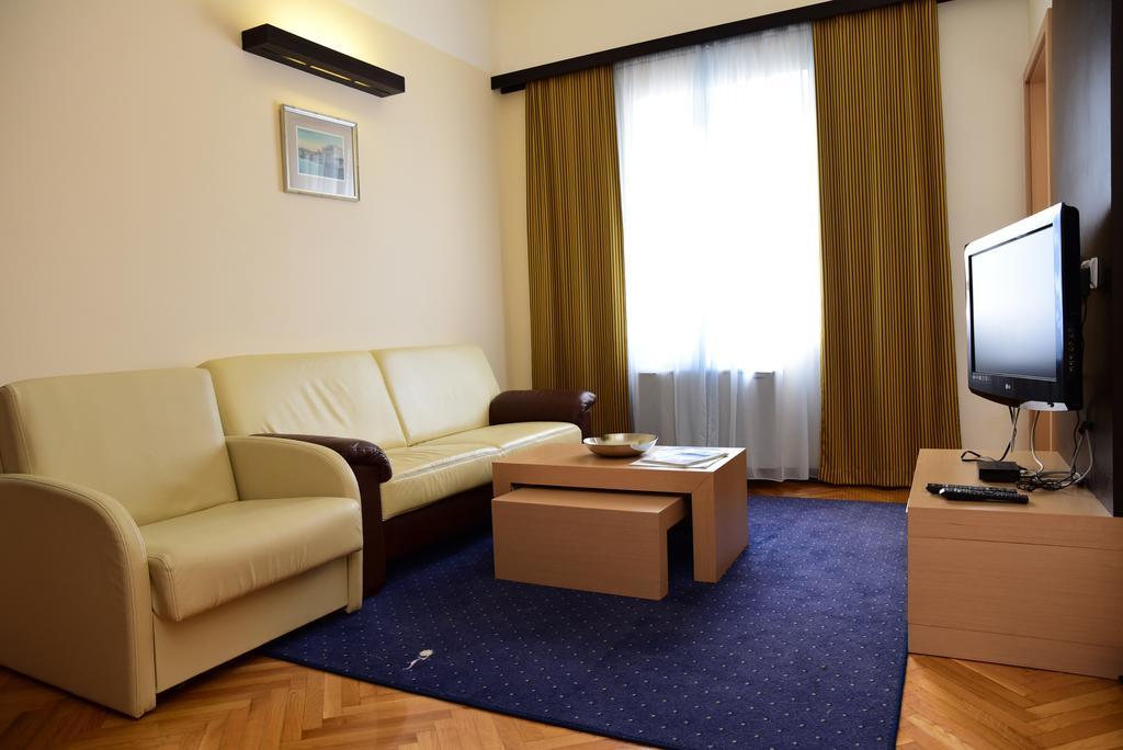 Apartment Aci Marina ツレス エクステリア 写真