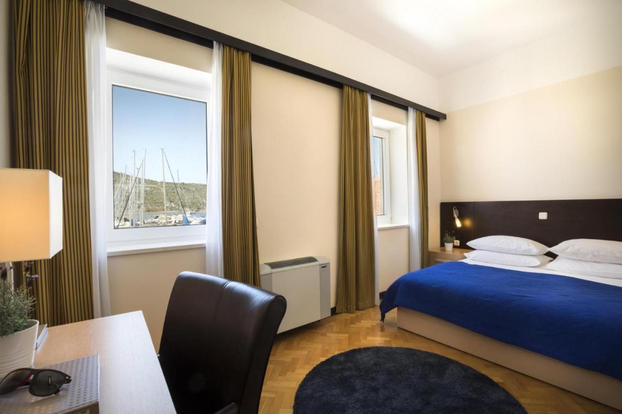 Apartment Aci Marina ツレス エクステリア 写真