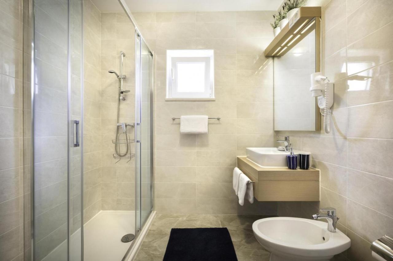 Apartment Aci Marina ツレス エクステリア 写真