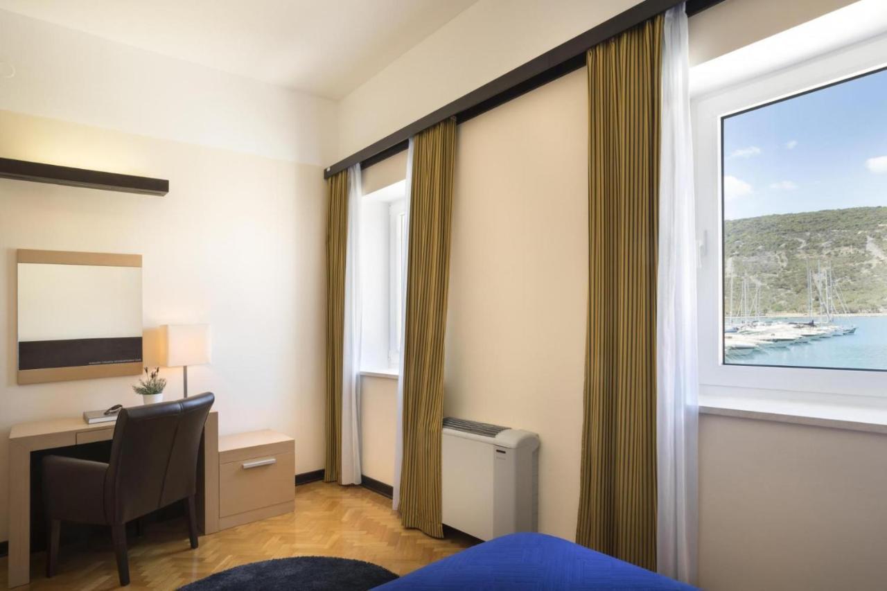 Apartment Aci Marina ツレス エクステリア 写真