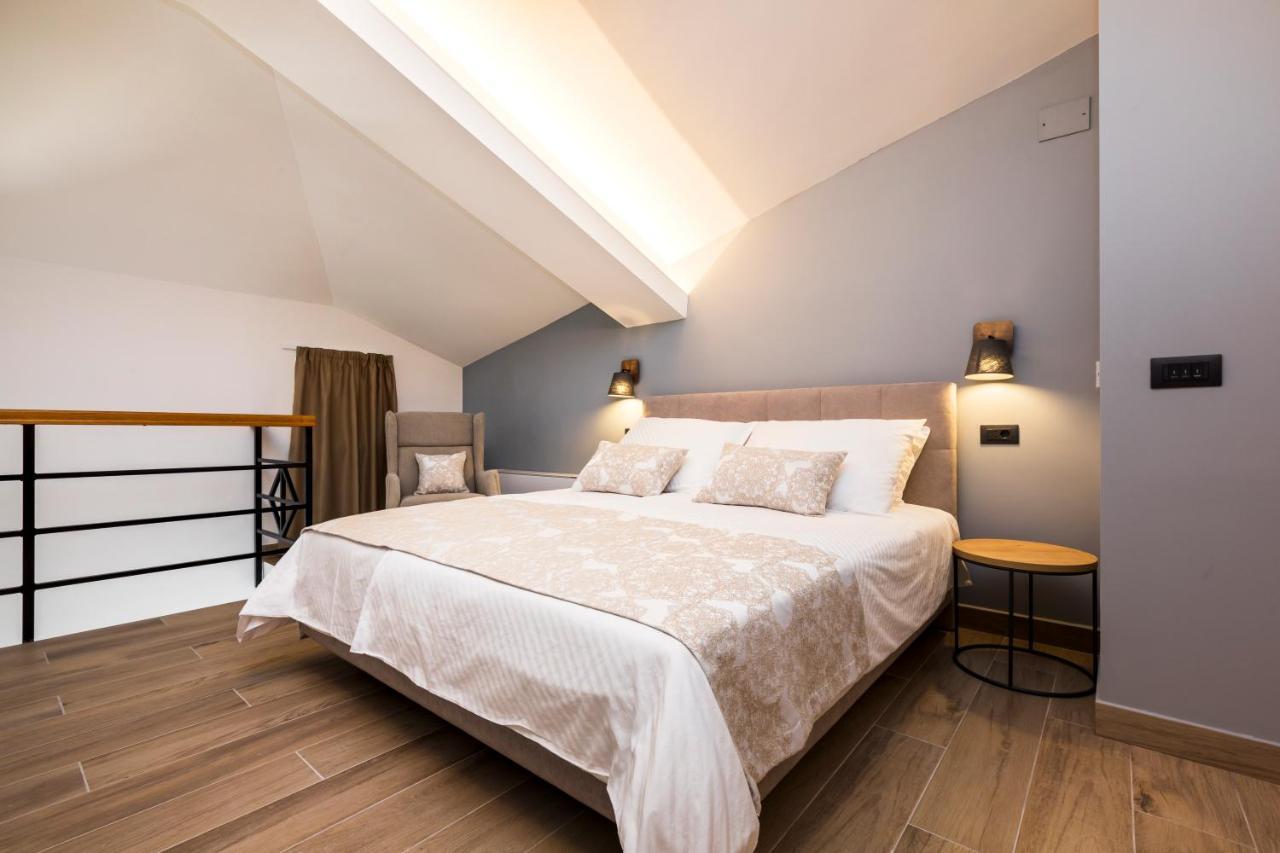 Apartment Aci Marina ツレス エクステリア 写真